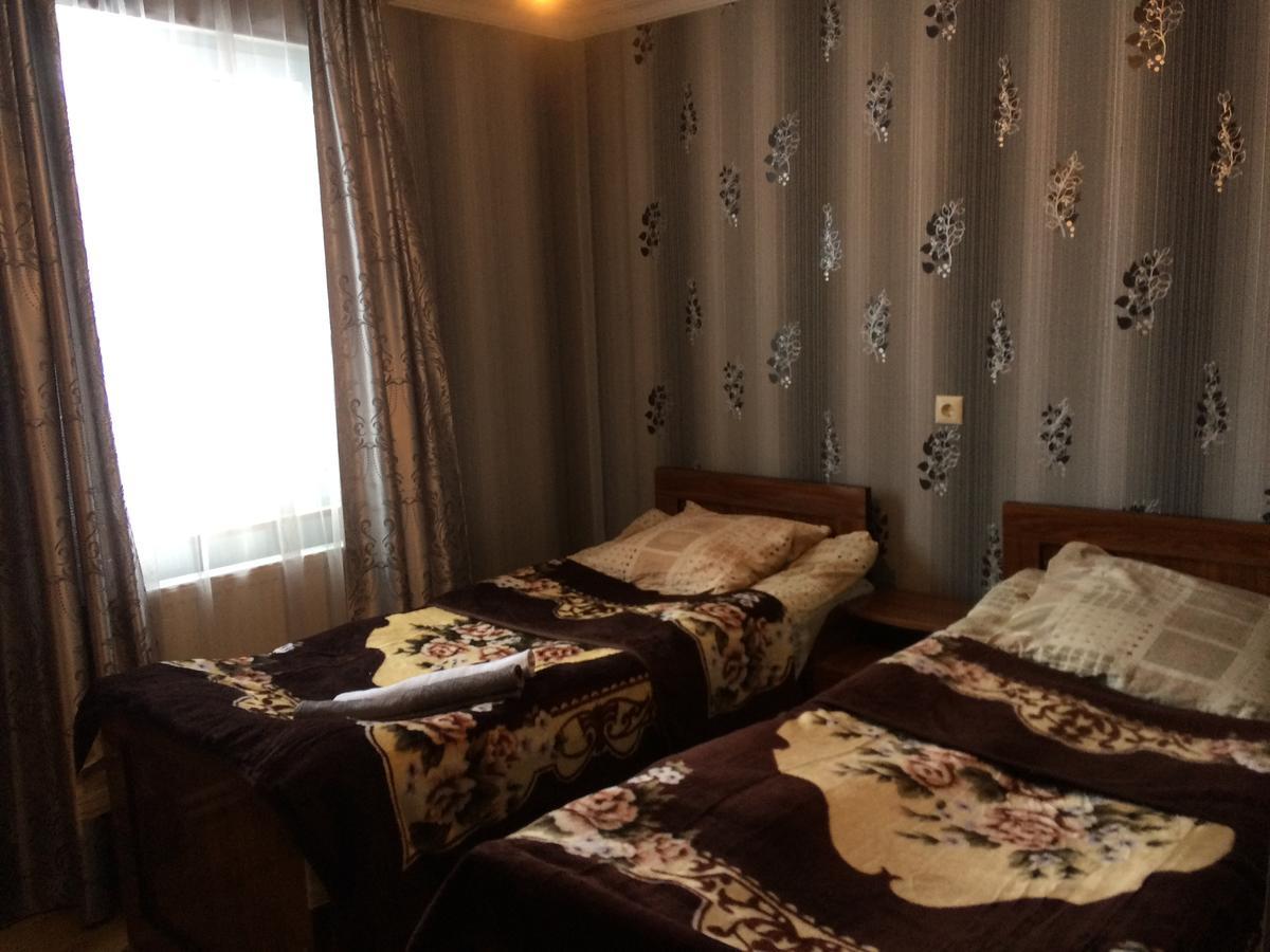 House Mon Amie Hotel Mestia Ngoại thất bức ảnh