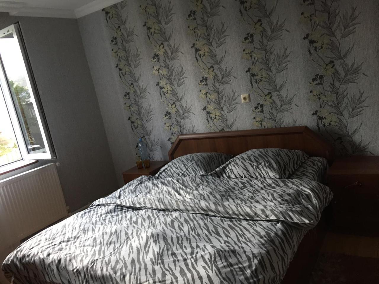 House Mon Amie Hotel Mestia Ngoại thất bức ảnh